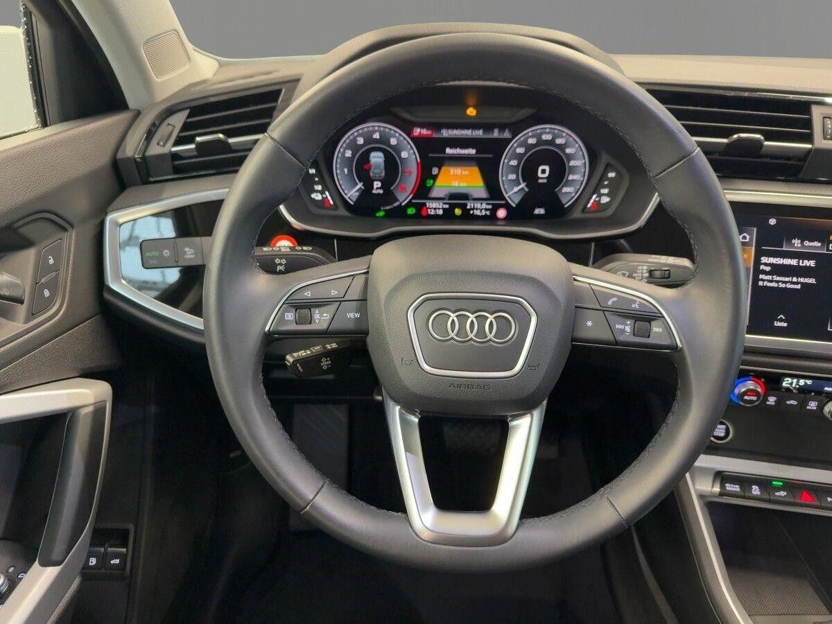 Audi Q3 45 TFSIe Kamera LED Navi virtual