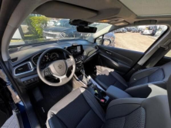Suzuki S-Cross 1.5 VOLLHYBRID AUTOMATIK ALLRAD COM+