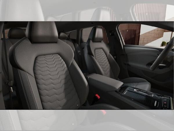 Audi A6 e-tron Avant » 286PS ⇒ Tech plus ⇒ Interieur & Exterieur S line