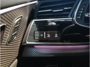 Audi RS Q8 23 .DYNAMIK+.CABRBON.SPORTABGAS.HEAD-UP.PANO.AHK.S-SPORT+.V-MAX305