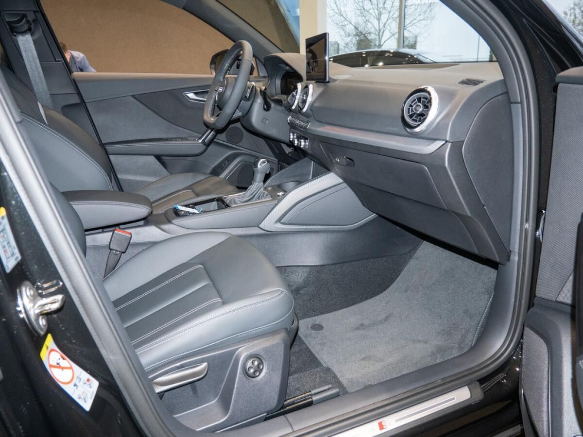 Audi Q2 S line 35 TFSI