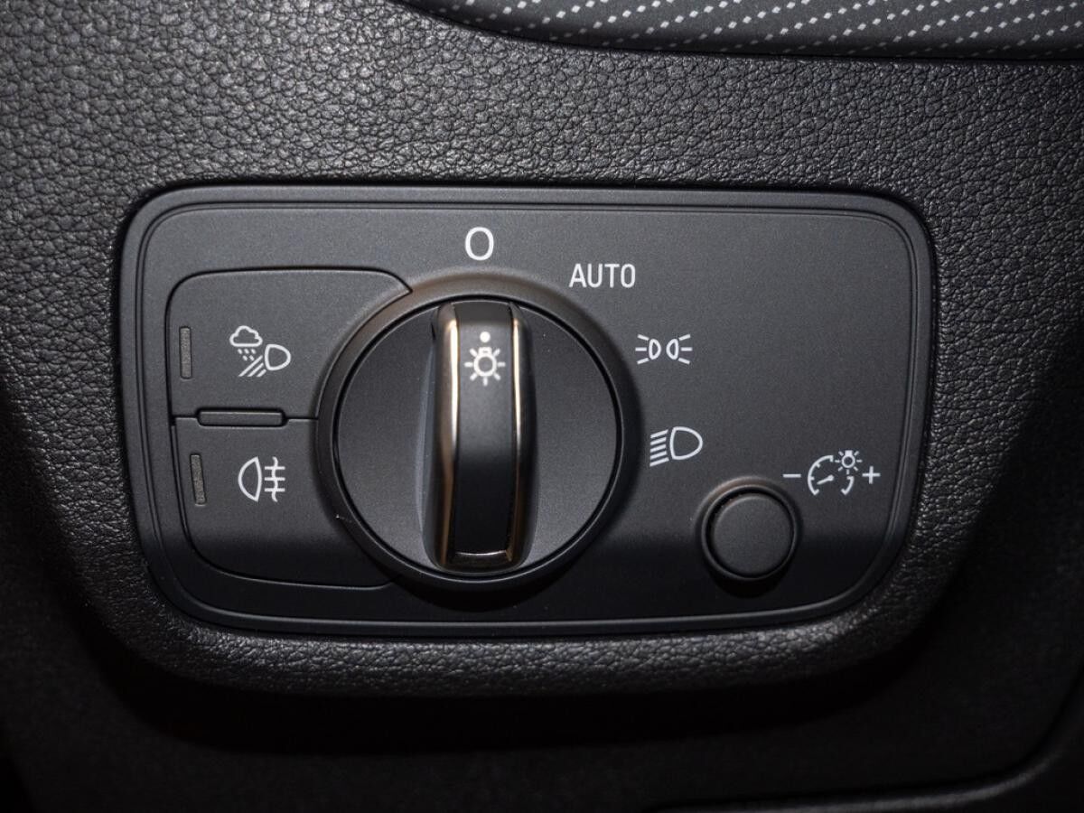 Audi Q2 S line 35 TFSI