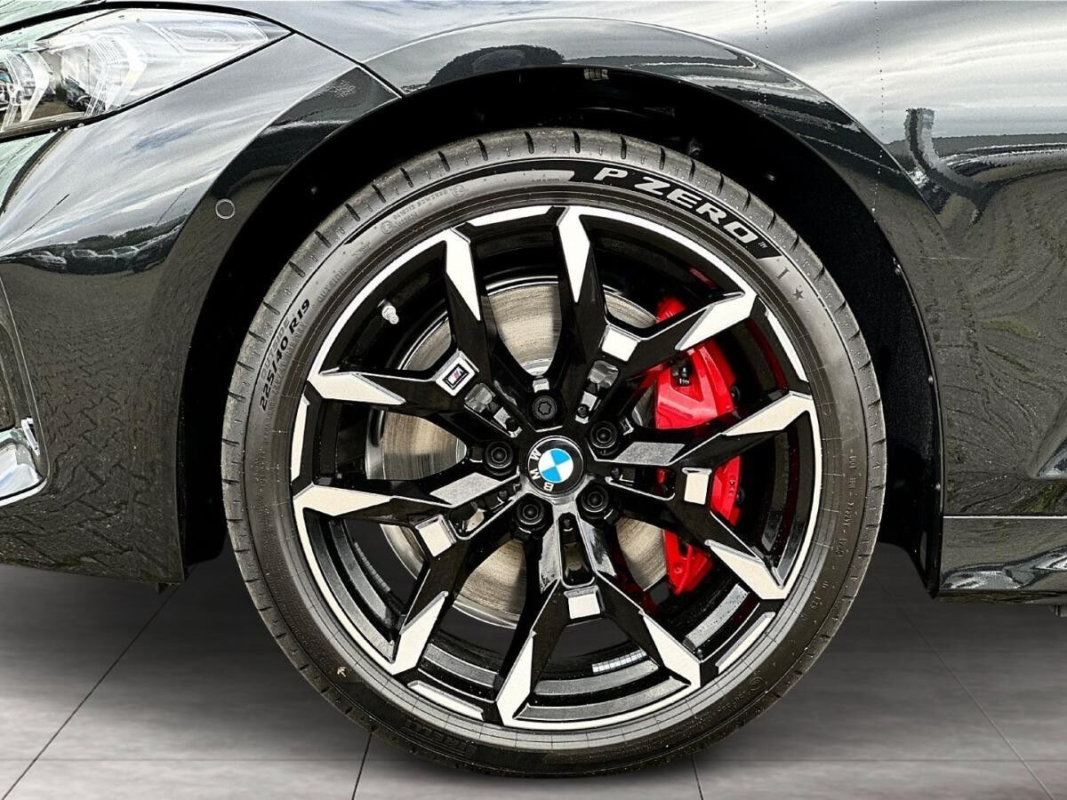 BMW M340i xDrive Touring Sportpaket Head-Up HK HiFi