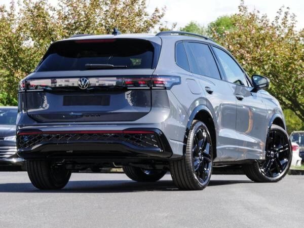 Volkswagen Tiguan R-Line 1,5 l eTSI Pano Standh. Harman Kardon