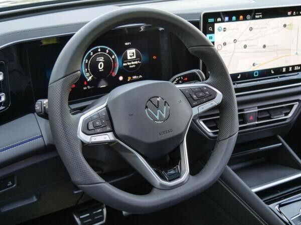 Volkswagen Tiguan R-Line 1,5 l eTSI Pano Standh. Harman Kardon