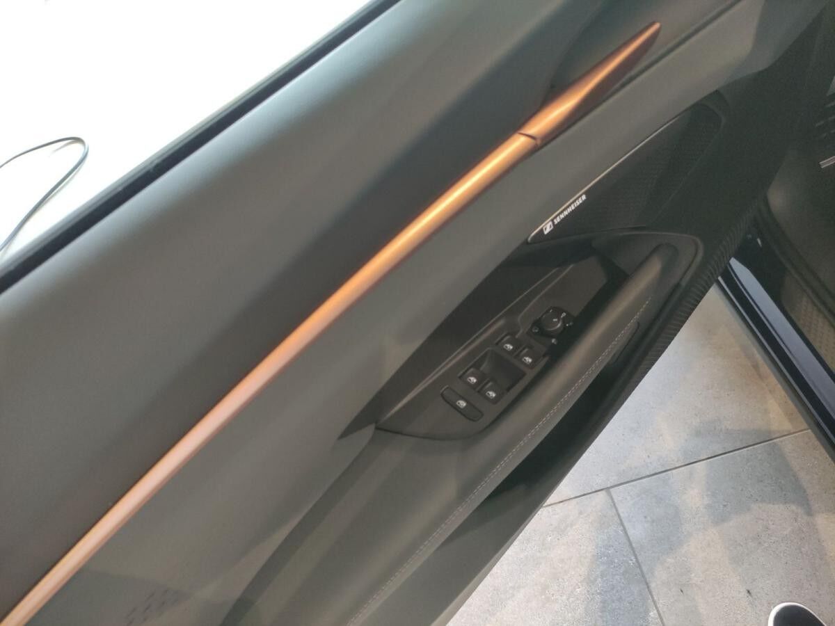 Cupra Terramar 1.5 e-Hybrid DSG VZ Sennheiser Matrix Cupra Terramar 1.5 e-Hybrid DSG VZ Sennheiser Matrix