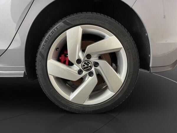 Volkswagen Golf GTE 1.4 eHybrid LED LM 17" Navi PDC vo+hi ACC