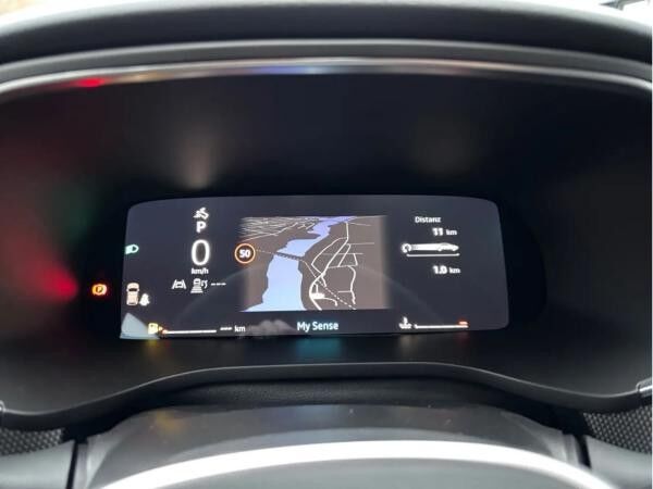 Renault Arkana TECHNO Mild Hybrid 140 EDC ALWETTER SHZ LENKRADHEIZUNG