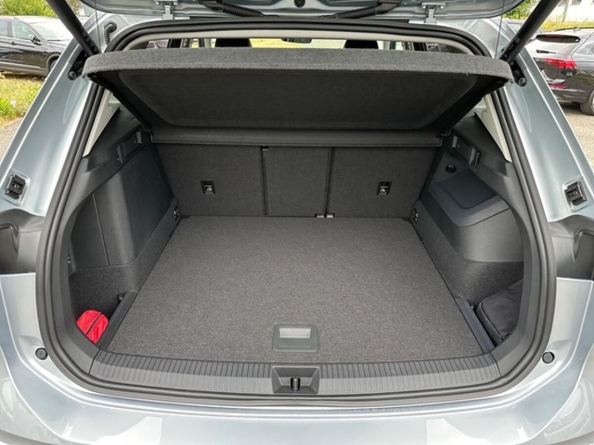 Volkswagen Tiguan 1.5TSI eHybrid Elegance AHK+GJR+NAV+ACC