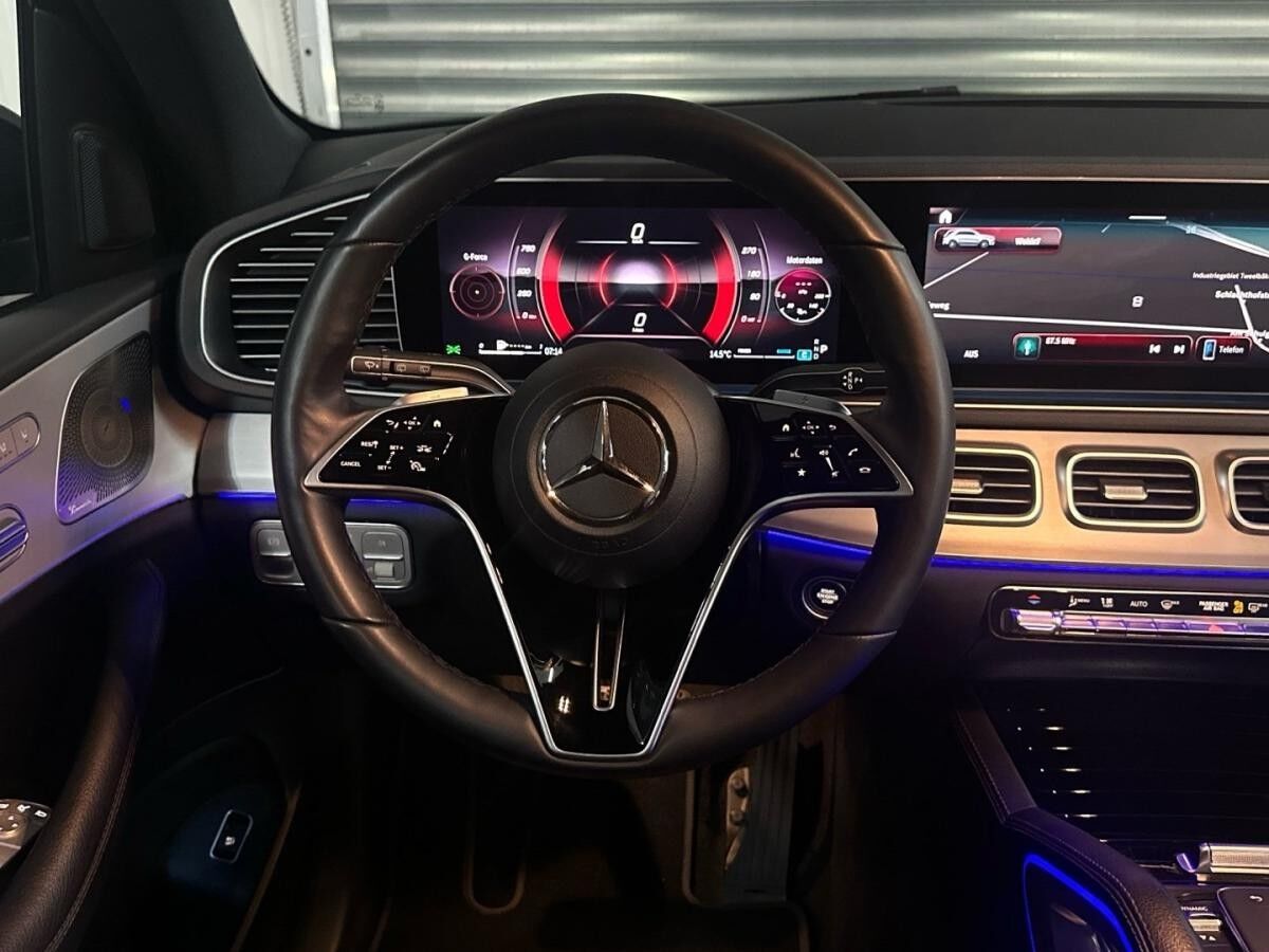 Mercedes-Benz GLE 450 d 4M AMG Multibeam Pano Distronic AHK