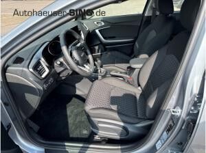 Kia Ceed Navi Tempomat Kamera Klima AppleCar Sitzhz.