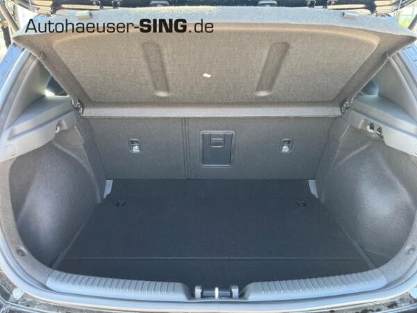 Hyundai i30 LED Kamera Digitales Cockpit PDCv+h NAV