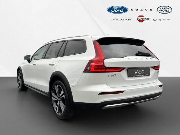 Volvo V60 Cross Country Plus 2024 B5 Benzin AWD