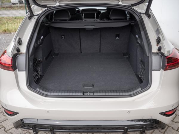 Audi A6 e-tron Avant edition one beige e-tron quattro