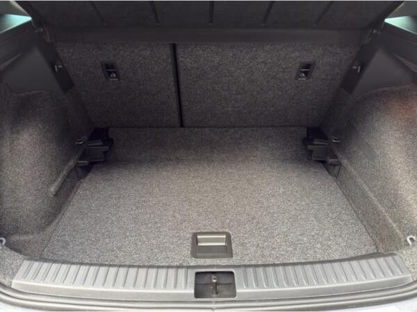 Seat Arona FR Black Edition 116 PS DSG / SOFORT VERFÜGBAR !