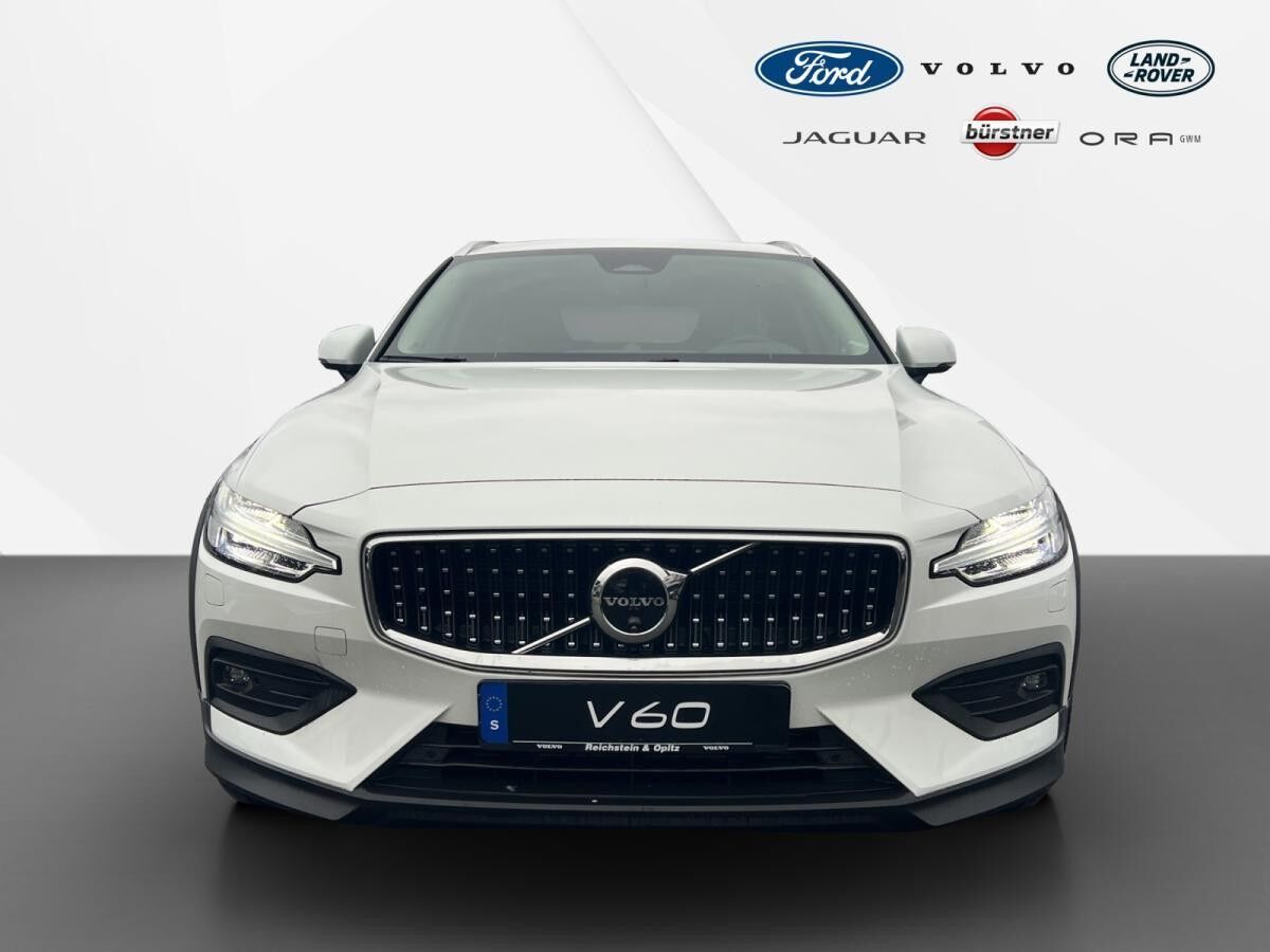 Volvo V60 Cross Country Ultimate 2024 B4 Diesel AWD