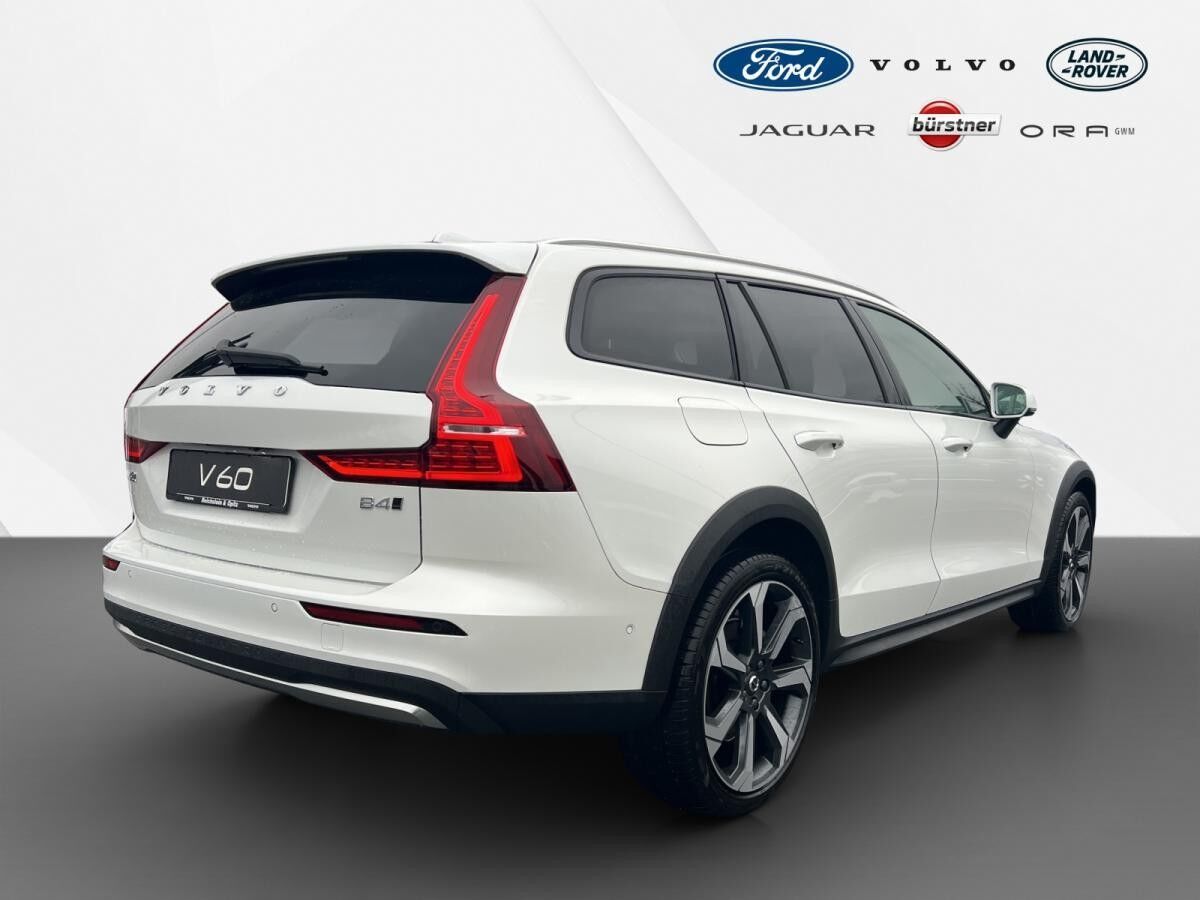 Volvo V60 Cross Country Ultimate 2024 B4 Diesel AWD