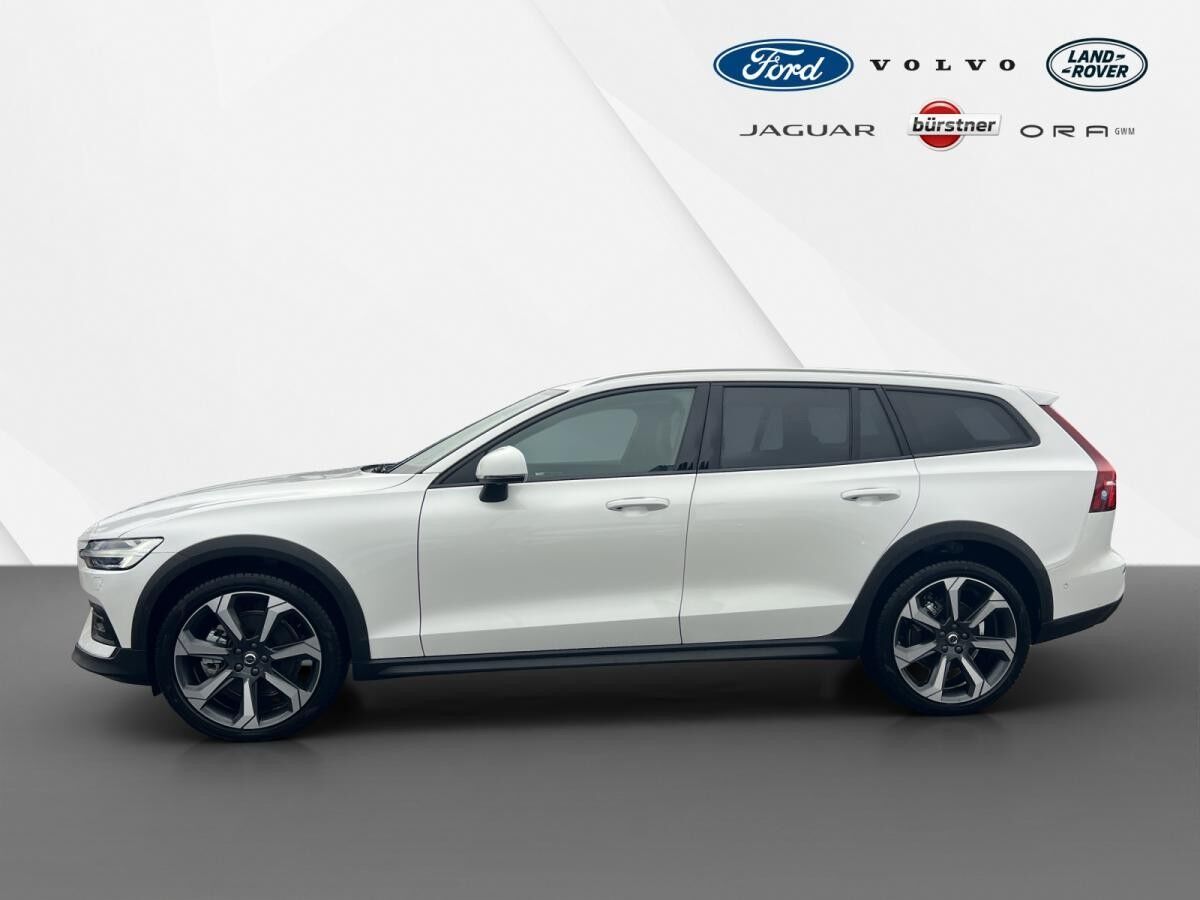 Volvo V60 Cross Country Ultimate 2024 B4 Diesel AWD