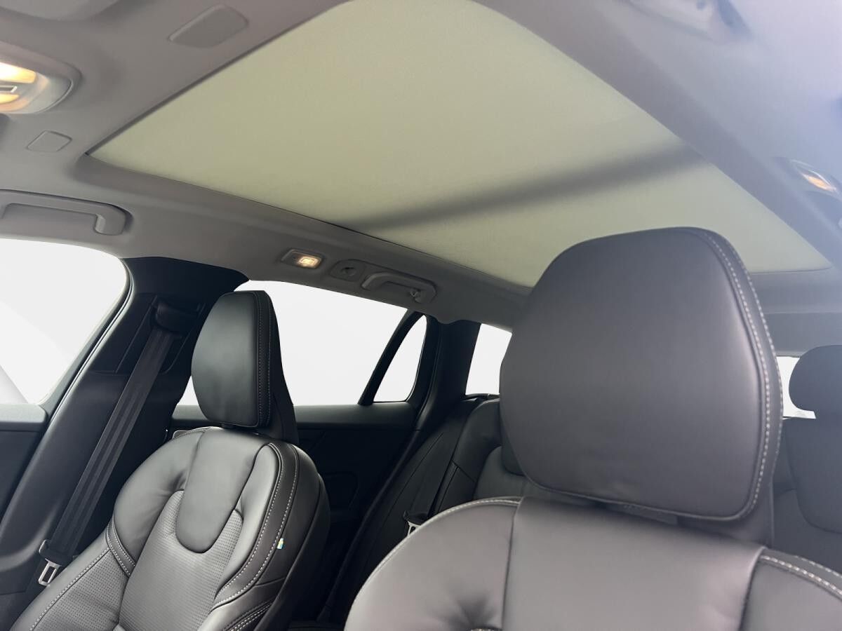 Volvo V60 Cross Country Ultimate 2024 B4 Diesel AWD