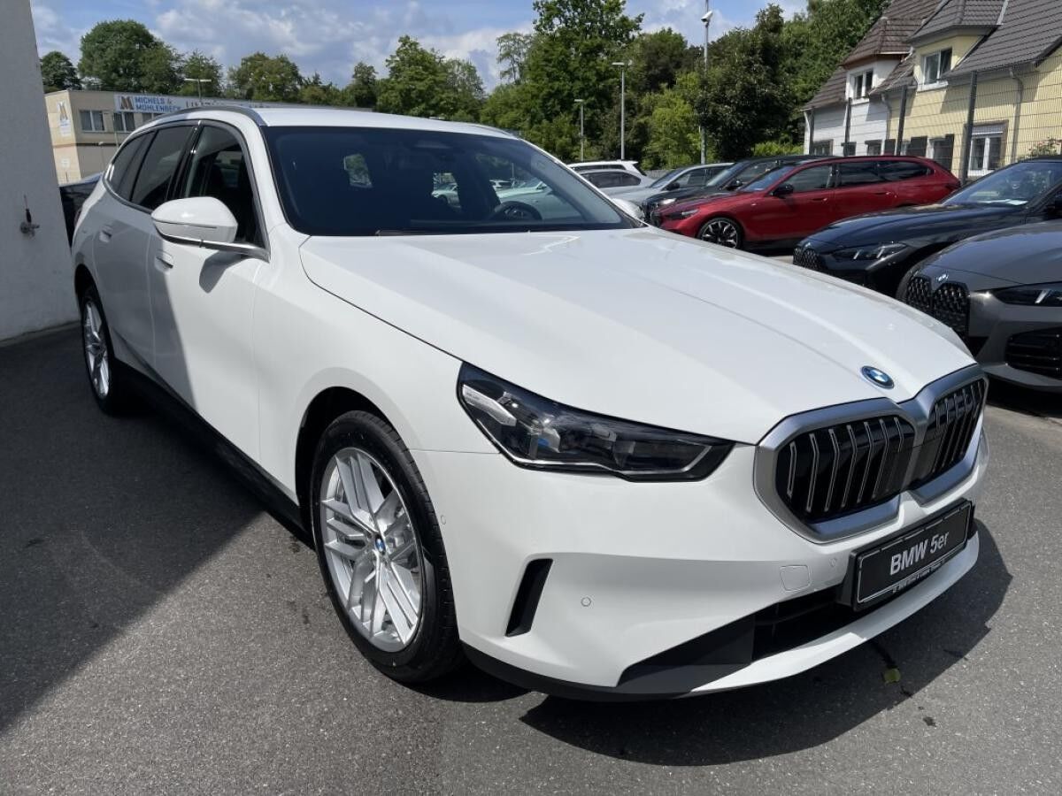 BMW i5 eDrive40 Touring || 19Z adapt.LED H&K Sitzh.