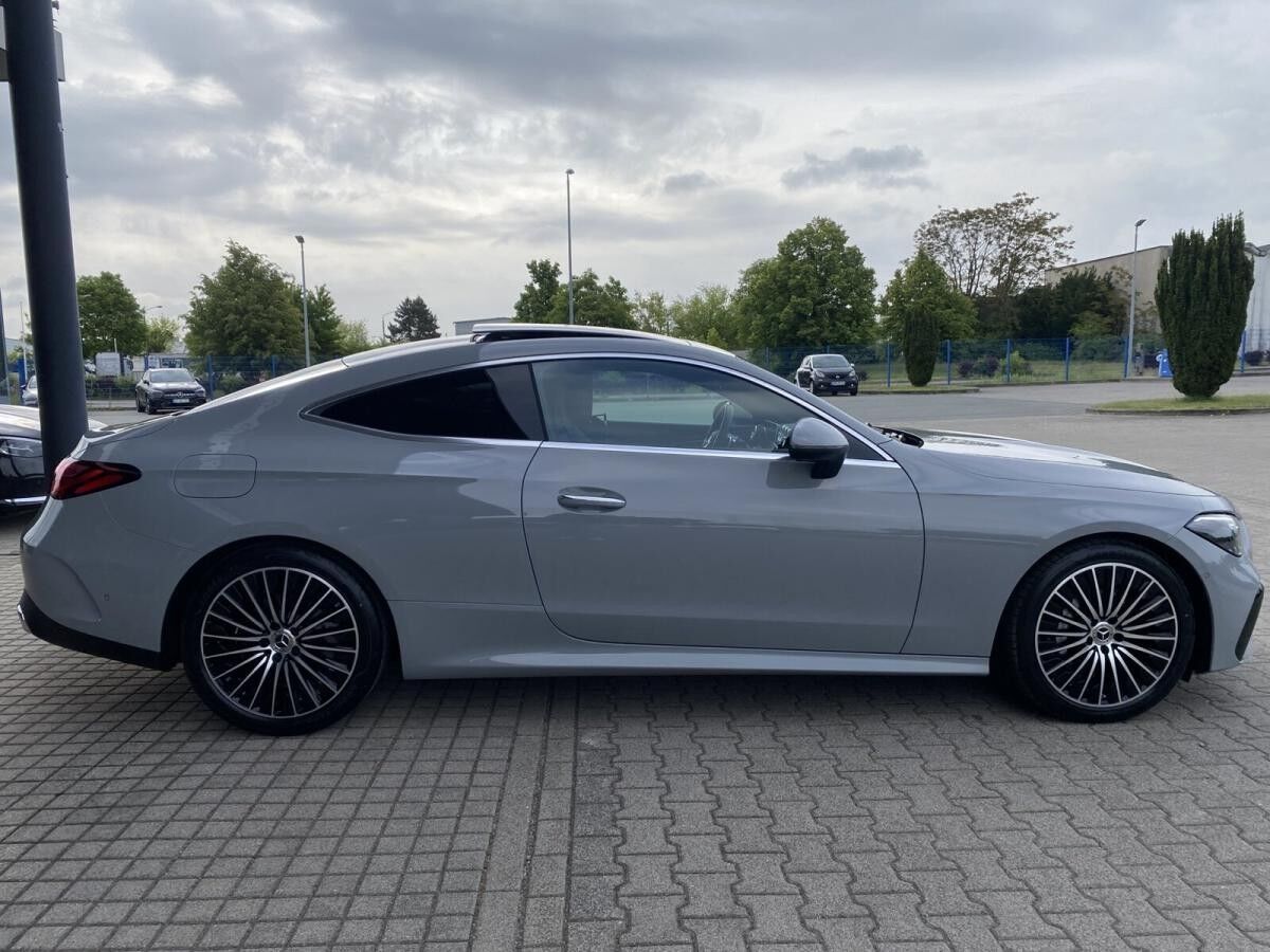 Mercedes-Benz CLE 220 d Coupé AMG+Pano+DigiLight+Distronic+Bur