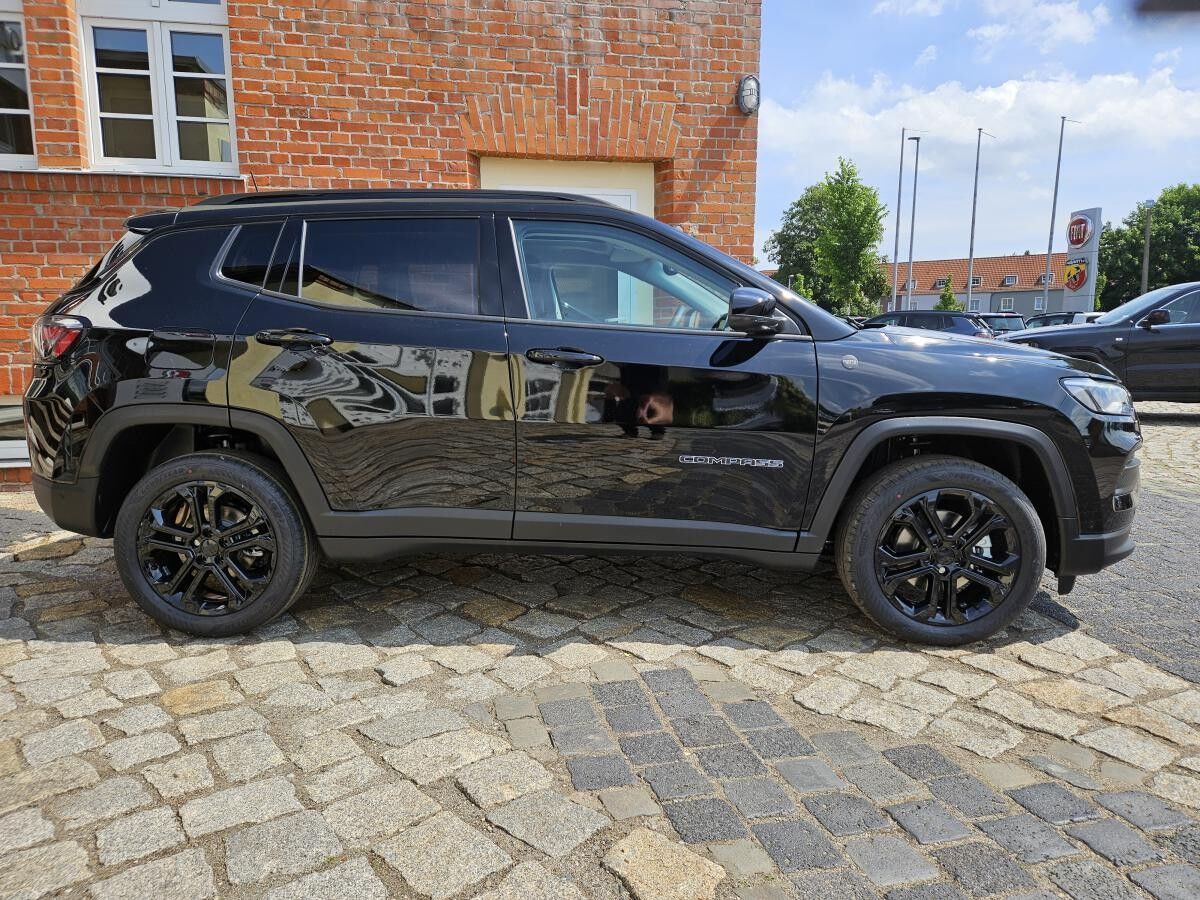 Jeep Compass 1.5T MHEV North Star - sofort verfügbar - Panoramadach