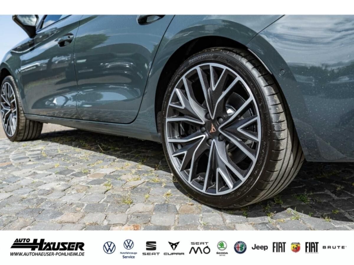 Cupra Leon VZ 2.0 TSI DSG PANO DCC SENNHEISER MATRIX