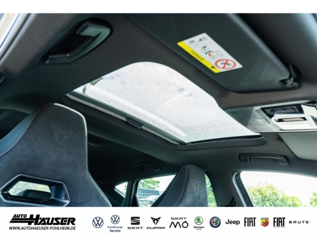Cupra Leon VZ 2.0 TSI DSG PANO DCC SENNHEISER MATRIX