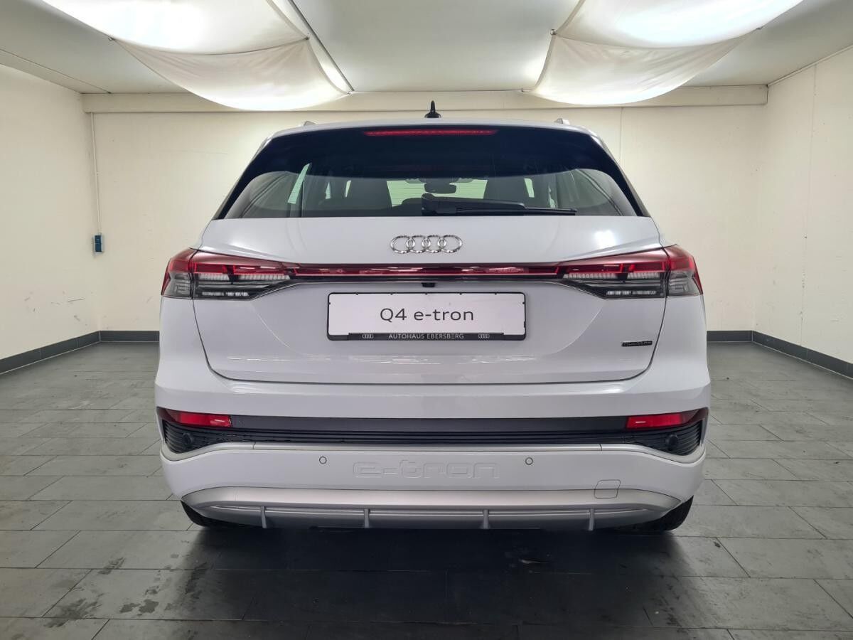 Audi Q4 e-tron Q4 55 e-tron quattro S line Pano WPumpe HUD ACC