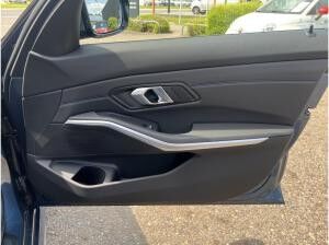 BMW 330 330e M Sport +++UPE: *73080,99,--+++