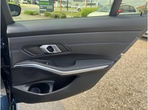 BMW 330 330e M Sport +++UPE: *73080,99,--+++