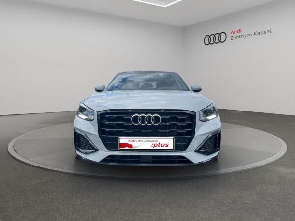 Audi Q2 35 TDI LED Navi Kamera Leder CarPlay