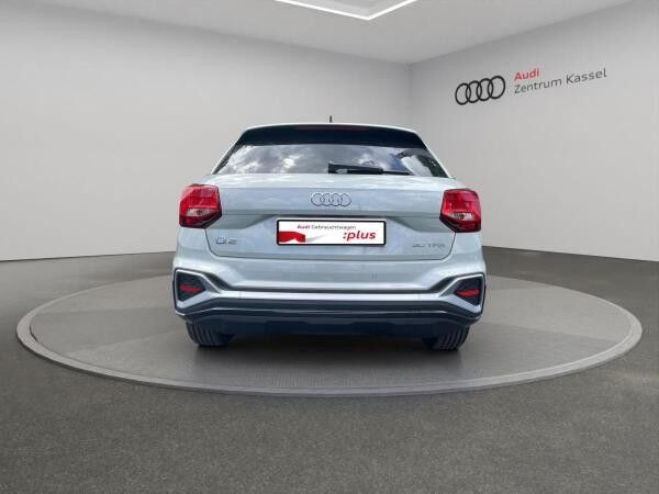 Audi Q2 30 TFSI S line LED PDC AHK CarPlay
