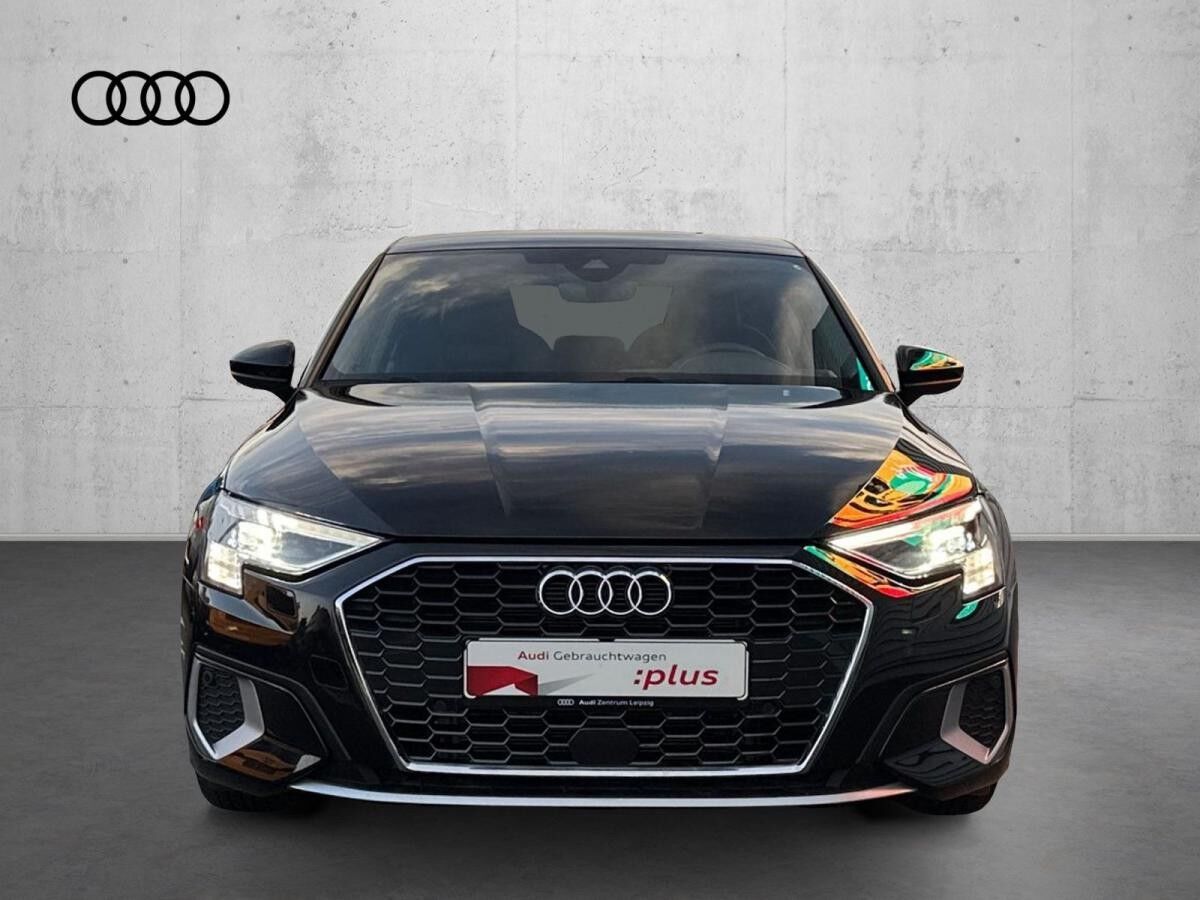 Audi A3 Limousine 35 TFSI adv. *Matrix*Navi*Connect*