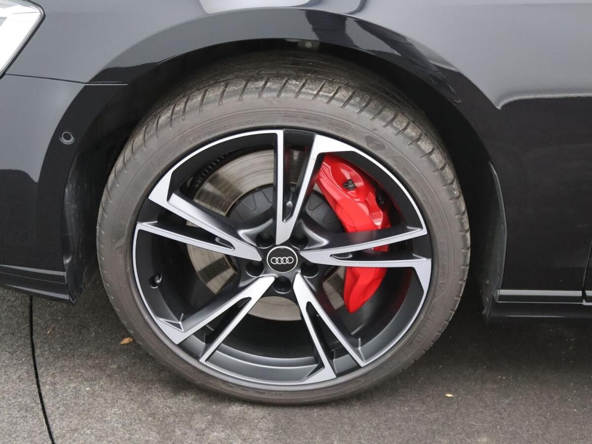 Audi S8 TFSI quattro / Pano, Matrix, 360°, B&O, OLED