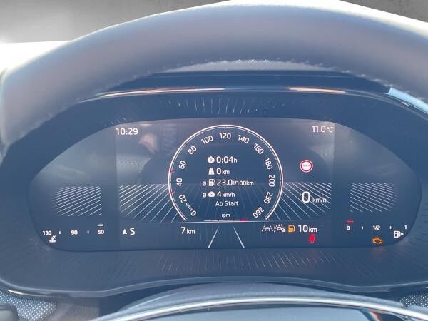 Skoda Fabia Skoda Fabia 1.0 Tour*GEWERBE*SOFORT* incl.2xPDC l Bi-LED l CAM l SHZ l Tel l KESSY*