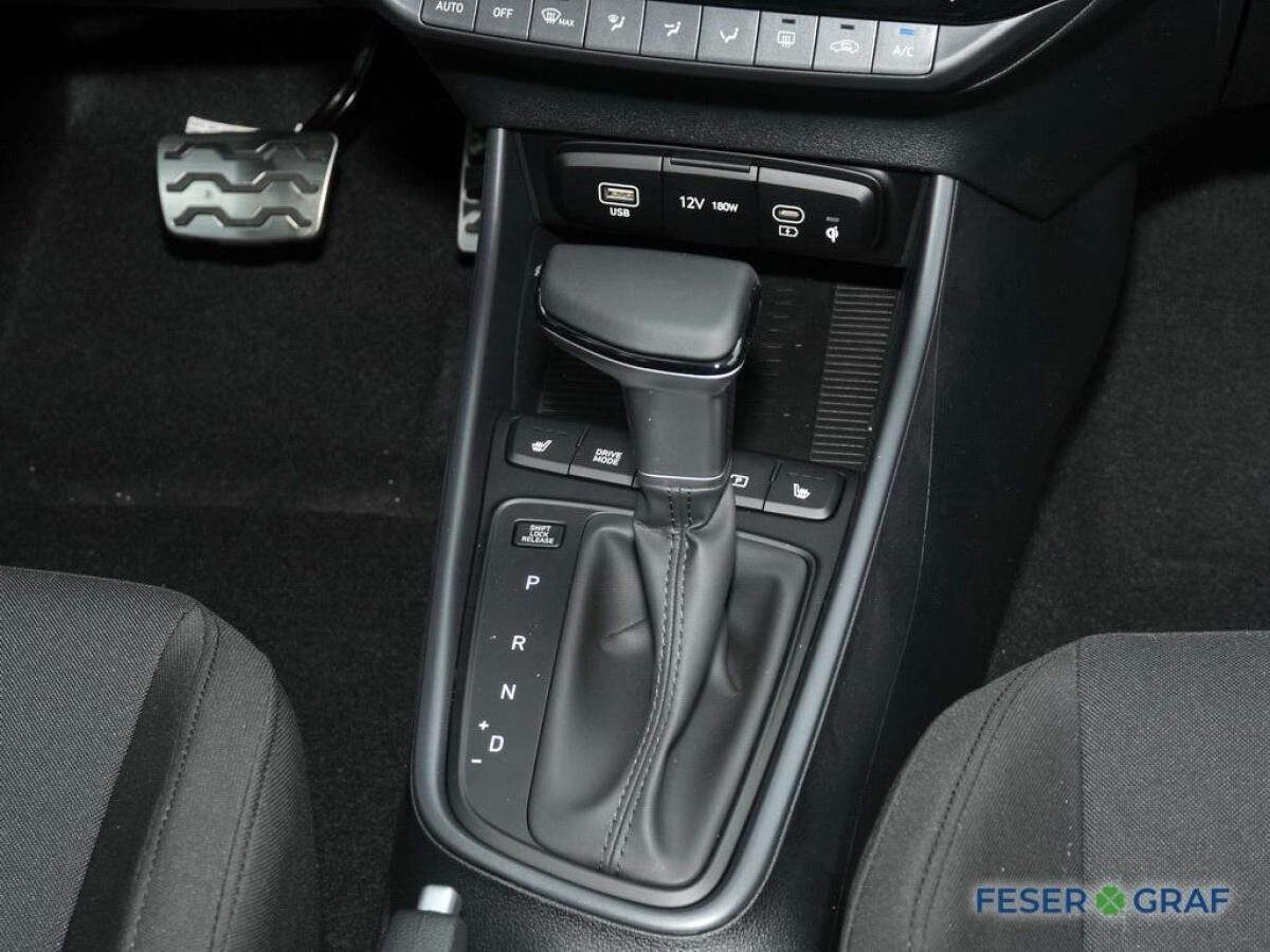 Hyundai BAYON TREND DCT NAVI CAM SHZ LHZ CARPLAY LED-TFL