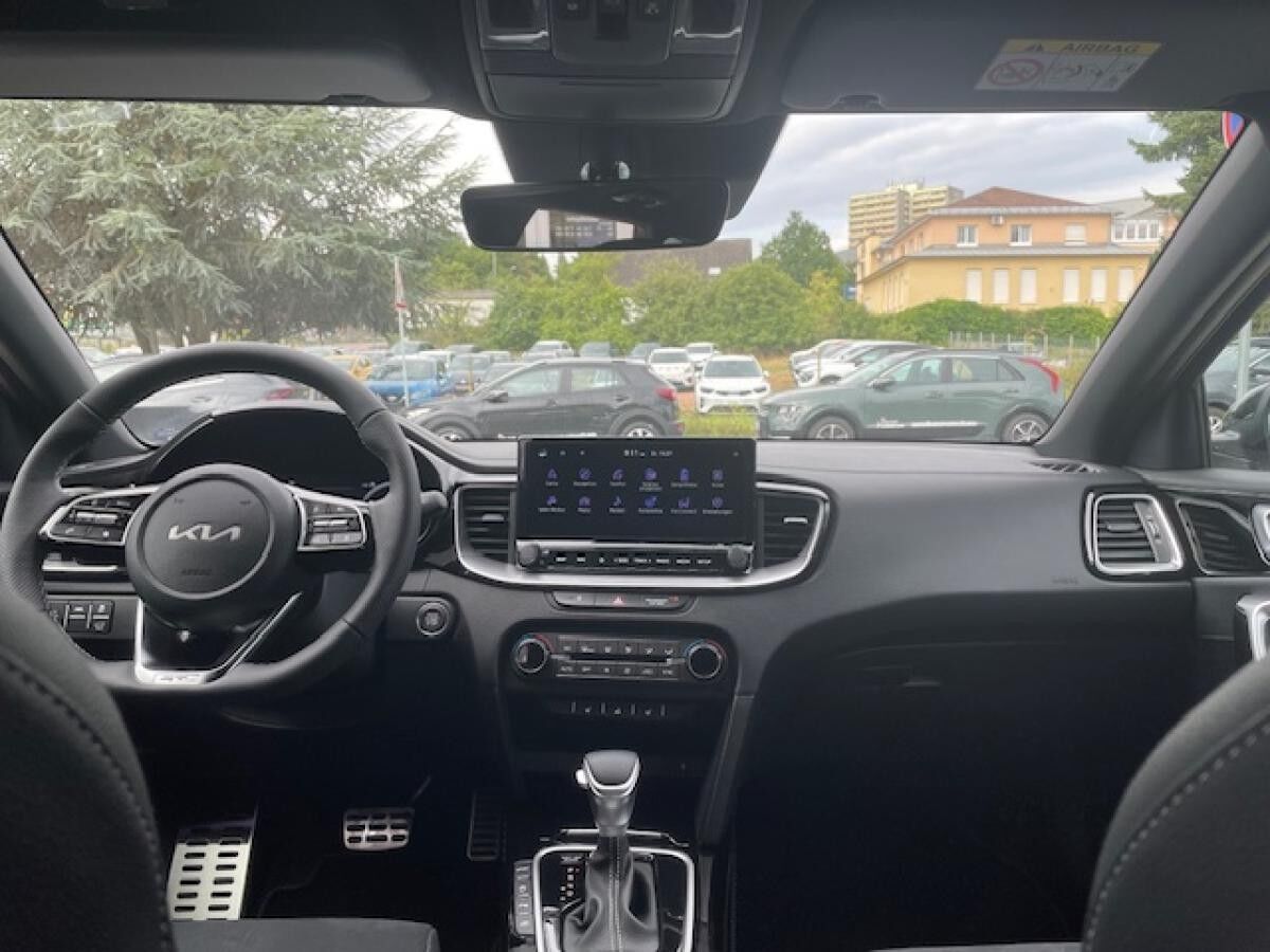 Kia Ceed SW 1.5T DCT7 GTL Technik Leder Glasdach