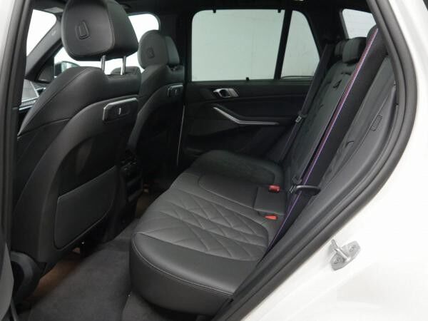 BMW X5 30d xDrive, "M Sport Pro", AHK, Drv. Ass., Park. Ass. Prof., H/K, Pano, uvm.