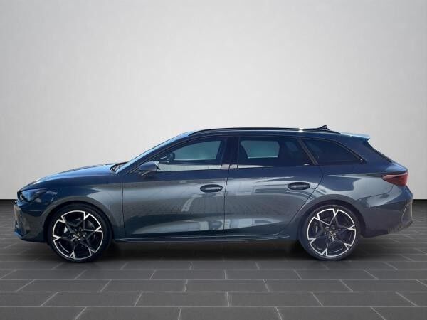 Cupra Leon Sportstourer 1.5 eTSI DSG / Pano / Sennheiser / Matrix LED / Memory uvm.