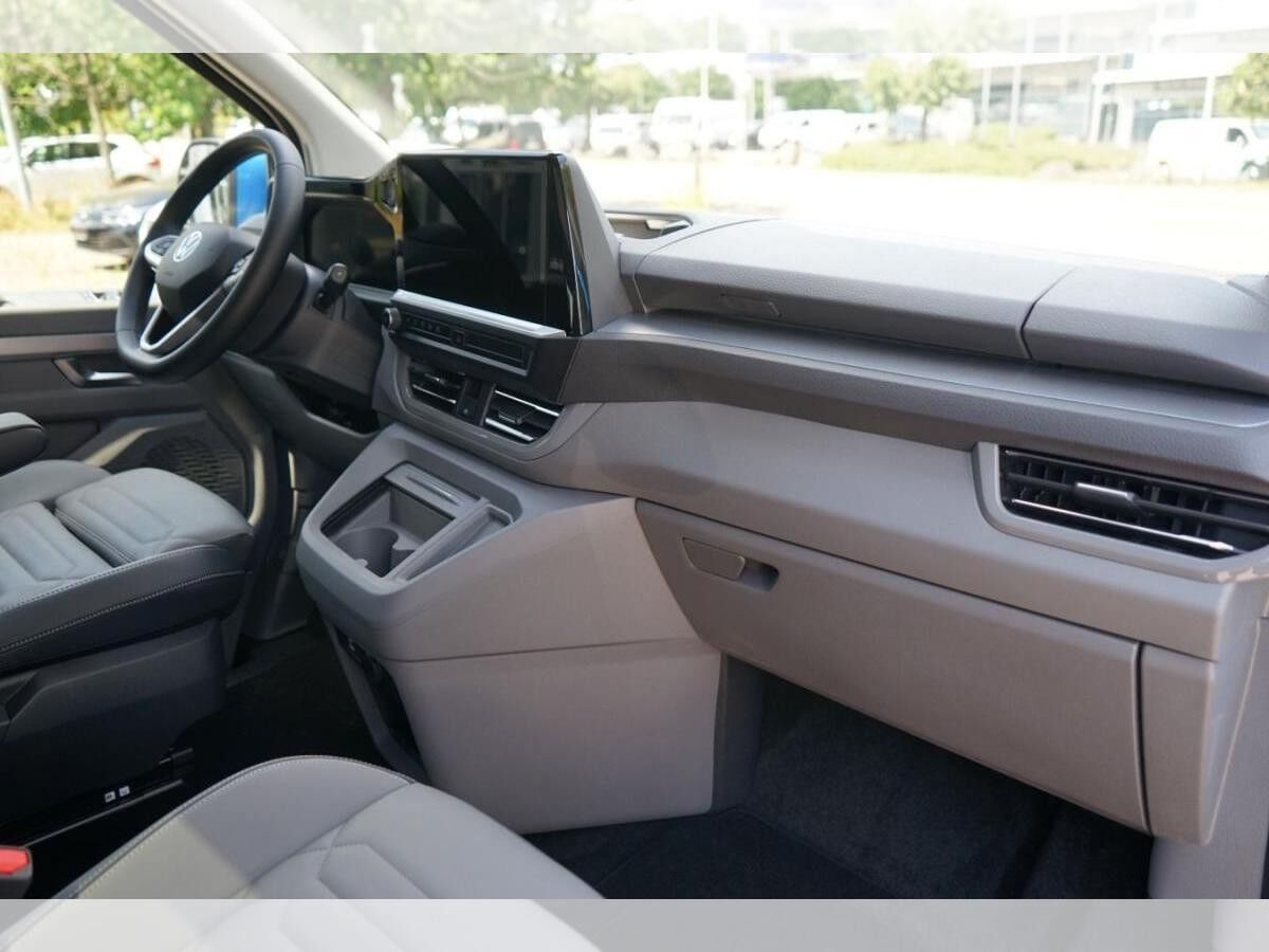 Volkswagen Caravelle Style 2,0l TDI 3100mm *Pano*SOUND*AHK* Volkswagen Caravelle Style 2,0l TDI 3100mm *Pano*SOUND*AHK*