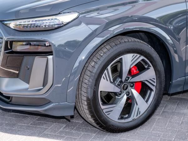 Audi e-tron Q6 55 /Matrix/Leder/ACC/Kameras/Tech+