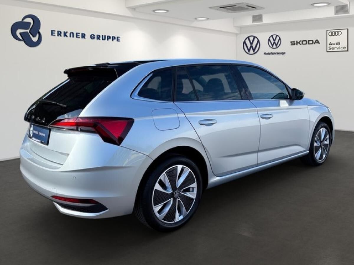 Skoda Scala 1.0 TSI DSG Selection +RFK+AHK+NAVI+PANO+SHZ+