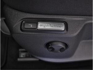 Volkswagen T-Roc Style 2.0 l TDI DSG+PANO+AHK+RFK+NAVI+BLACKSTYLE