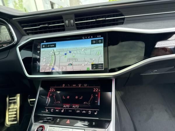 Audi RS6 Avant performance quattro tiptronic