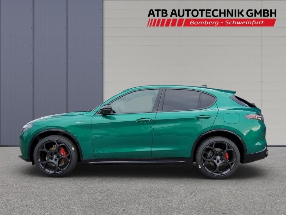 Alfa Romeo Stelvio Gewerbesonderangebot! Veloce Leder + Assist Paket, HK, Pano Sonderlack