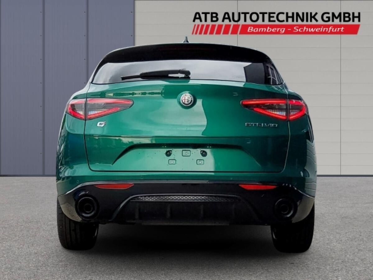 Alfa Romeo Stelvio Gewerbesonderangebot! Veloce Leder + Assist Paket, HK, Pano Sonderlack