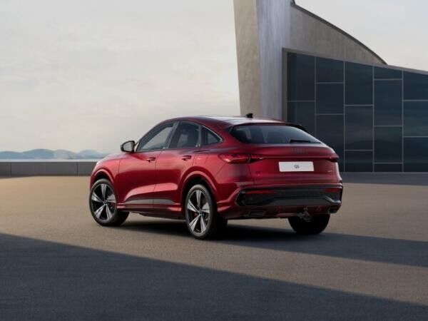 Audi Q5 Sportback e-hybrid quattro AHK Pano HUD