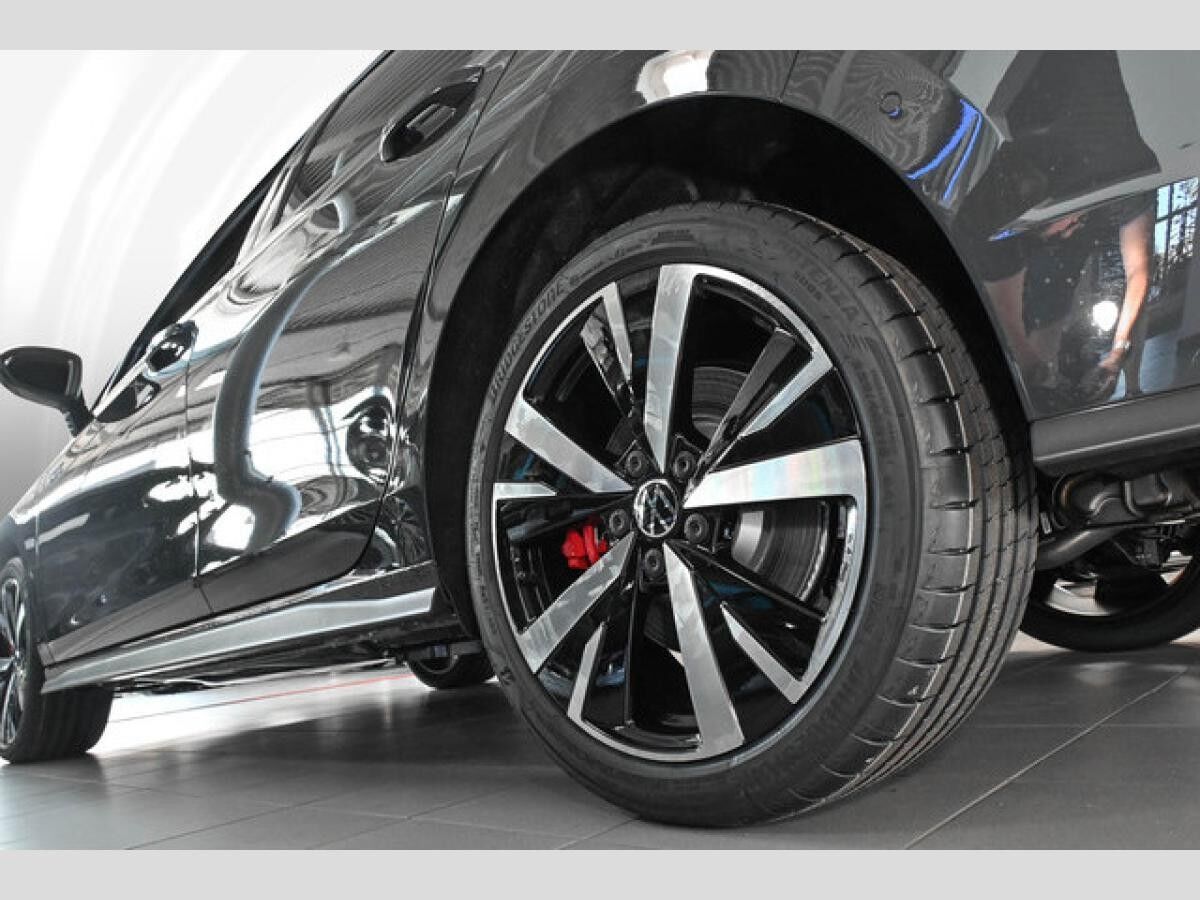 Volkswagen Golf 1.5 eHybrid DSG GTE Black Style