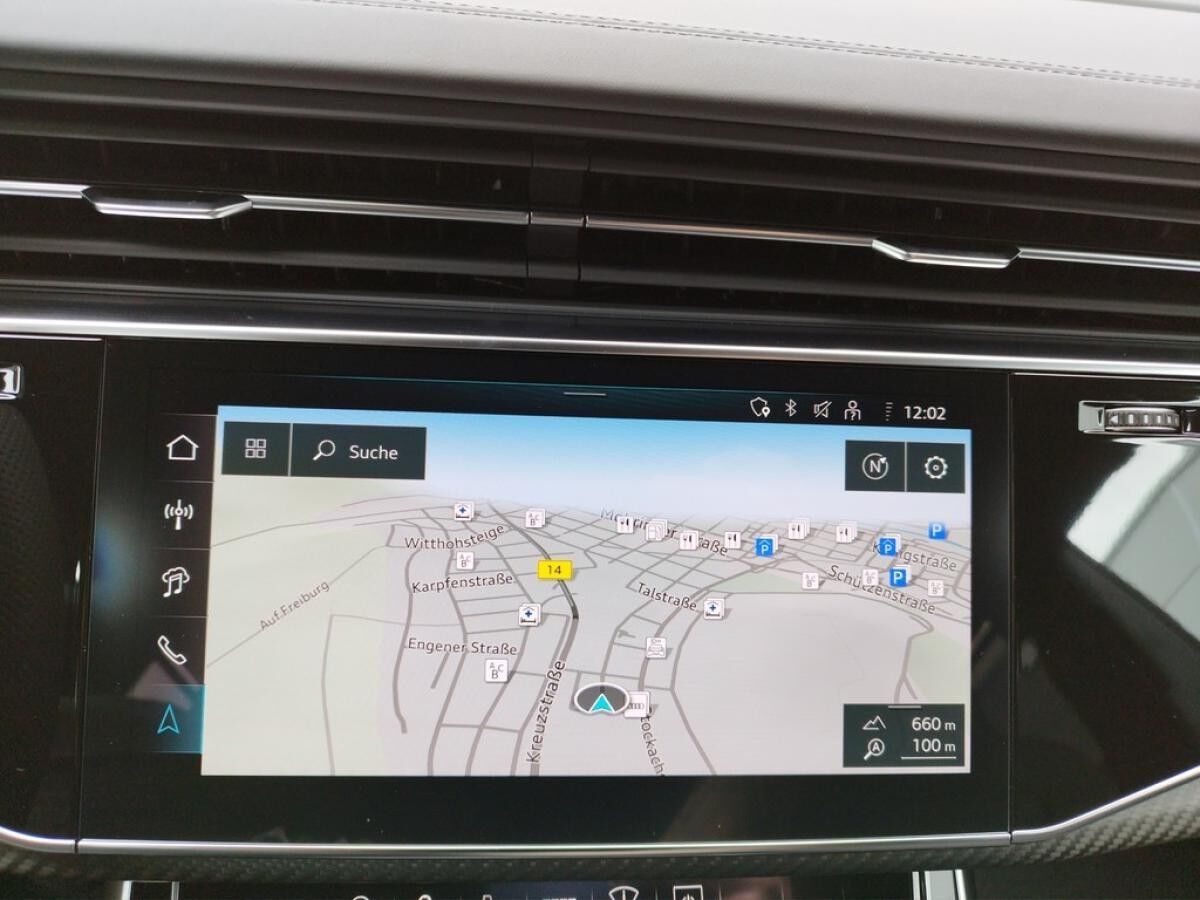 Audi RS Q8 SUV performance